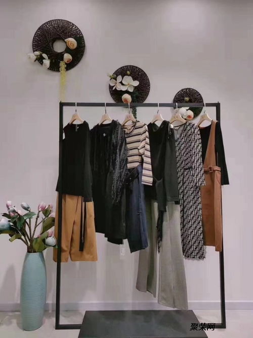 新品首發(fā) 漢派春夏女裝連衣裙套裝，時(shí)尚與性價(jià)比兼具的批發(fā)優(yōu)選